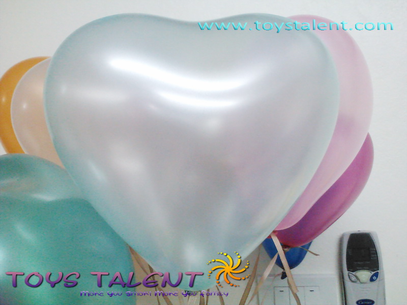 ลูกโป่งหัวใจ เนื้อมุก สีเขียวอ่อน ไซส์ 6 นิ้ว แพ็คละ 10 ใบ