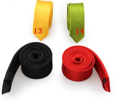 หลายสี เน็คไทแฟชั่นเส้นบาง เล็กพิเศษ 3.5cm สีดำ