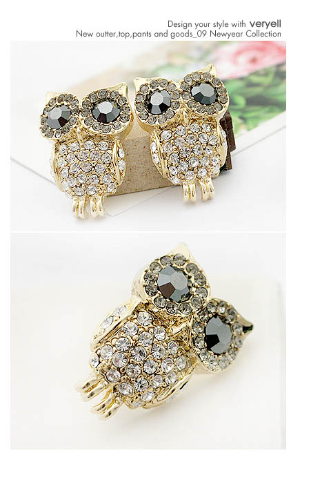 ต่างหูเงินนกฮูกน้อย ประดับเพชรหรูๆ