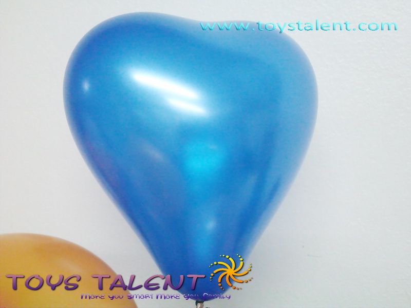 ลูกโป่งหัวใจ เนื้อเมททาลิก สีน้ำเงิน ไซส์ 6 นิ้ว แพ็คละ 10 ใบ