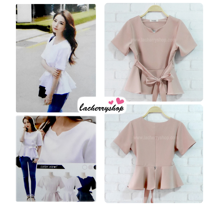 เสื้อผ้าแฟชั่นสวยๆ เสื้อทำงาน สีเขียวมิ้นท์ ผ้าฮานาโกะ แต่งระบายเอว มีสายมัดโบว์ สวยหวานสไตล์เกาหลี ใส่ได้หลายสไตล์ เว้าคอ มีซิปหลัง ใส่ได้ทุกโอกาส