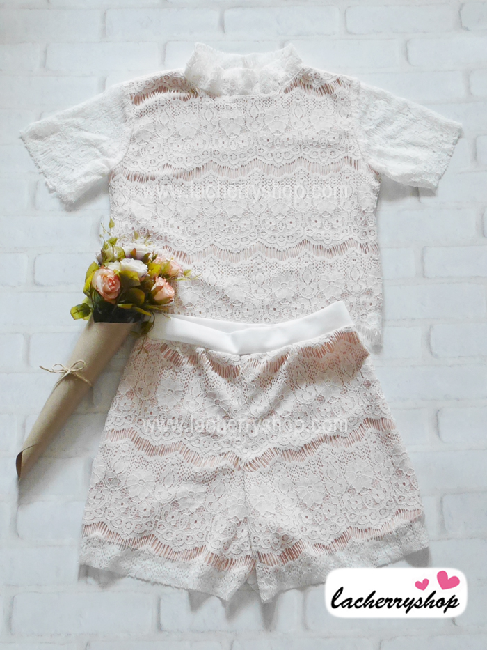 ชุดเสื้อ+กางเกง ผ้าลูกไม้ สีขาว มีซับในอย่างดี คอเต่า สวยหวาน สินค้าคุณภาพ ราคาไม่แพง