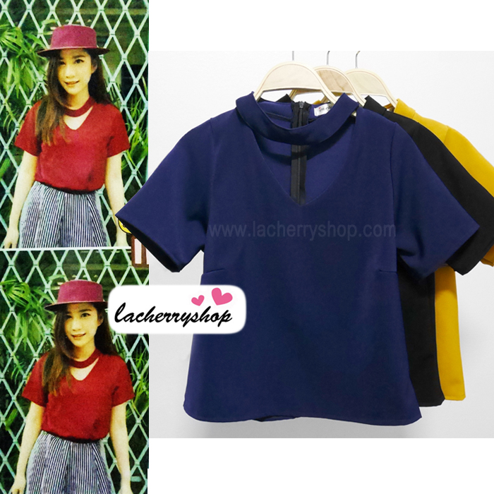 เสื้อแฟชั่น ผ้าฮานาโกะ สีกรมท่า ทรงสวย แต่งสายรัดคอเก๋ๆ เนื้อผ้า อยู่ทรง ใส่สบาย ไม่ยับง่าย สินค้าคุณภาพ ราคาไม่แพง