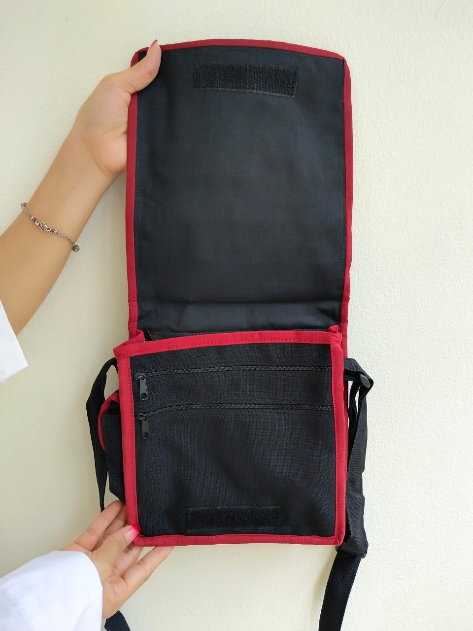 กระเป๋าอาข่าสะพายไหล่ ปรับสายได้