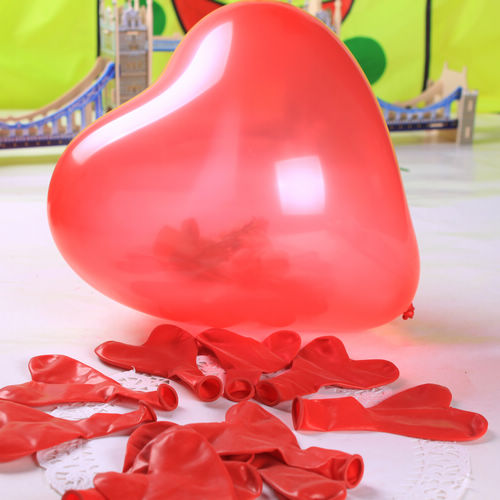 ลูกโป่งหัวใจ สีแดง ไซส์ 11 นิ้ว แพ็คละ 10 ใบ (Heart Latex Balloon - Red Color 11")