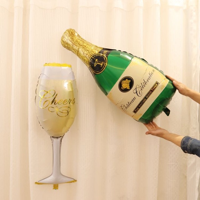 ลูกโป่งฟอยล์รูปขวดแชมเปญ ไซส์ 96*50 cm. - A Bottle of Champagne Shape Foil Balloon / TL-D071