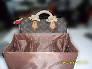 ที่จัดระเบียบกระเป๋า speedy25
