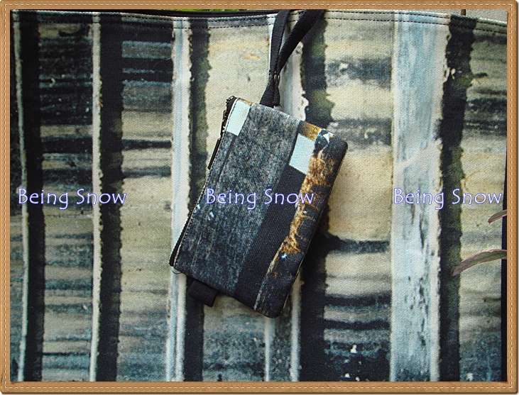 กระเป๋าช๊อปปิ้งพิมพ์ลายกราฟฟิก สีเขียว