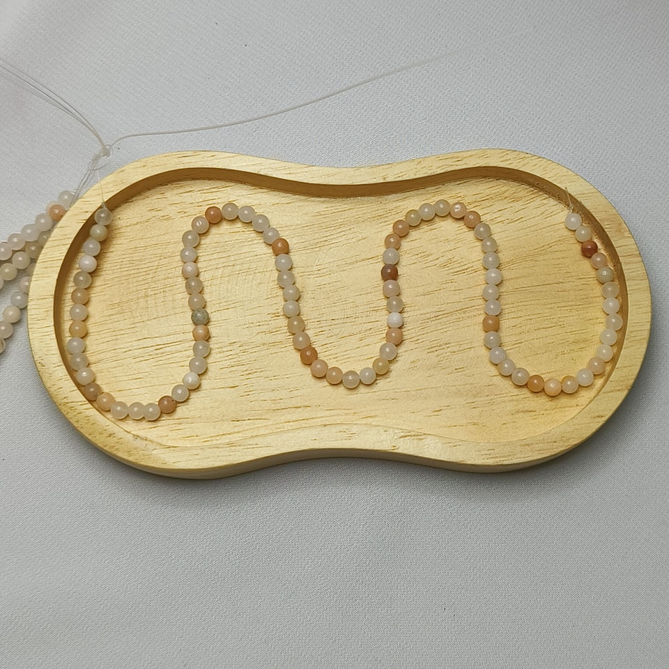 หินมูนสโตนสามสี - หินพลังจันทรา ชัยชนะ ความรัก อ่อนโยน ยาว 37 ซม. 4 มิล (98 เม็ด)