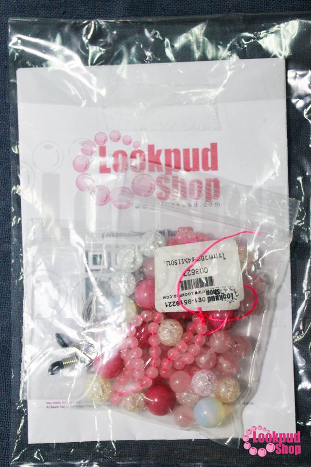 DiY idea 5 : สายคล้องแว่นพลอยชมพู Pink and Pearl Romance Glasses Chain