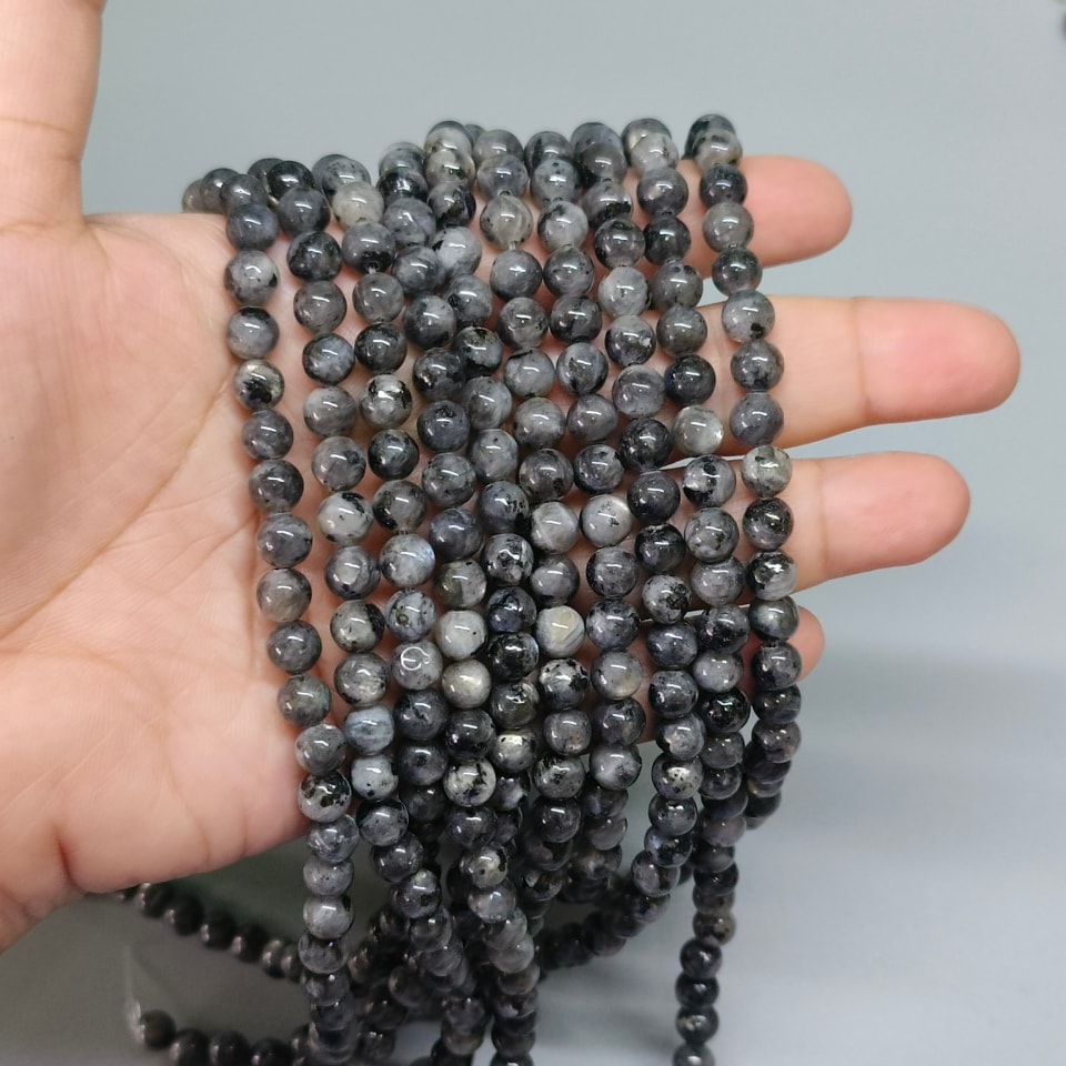 หินลาบราดอไรต์ Labradorite หินพ่อมด สารพัดนึก 6 มิล (63เม็ด/เส้น) 180฿