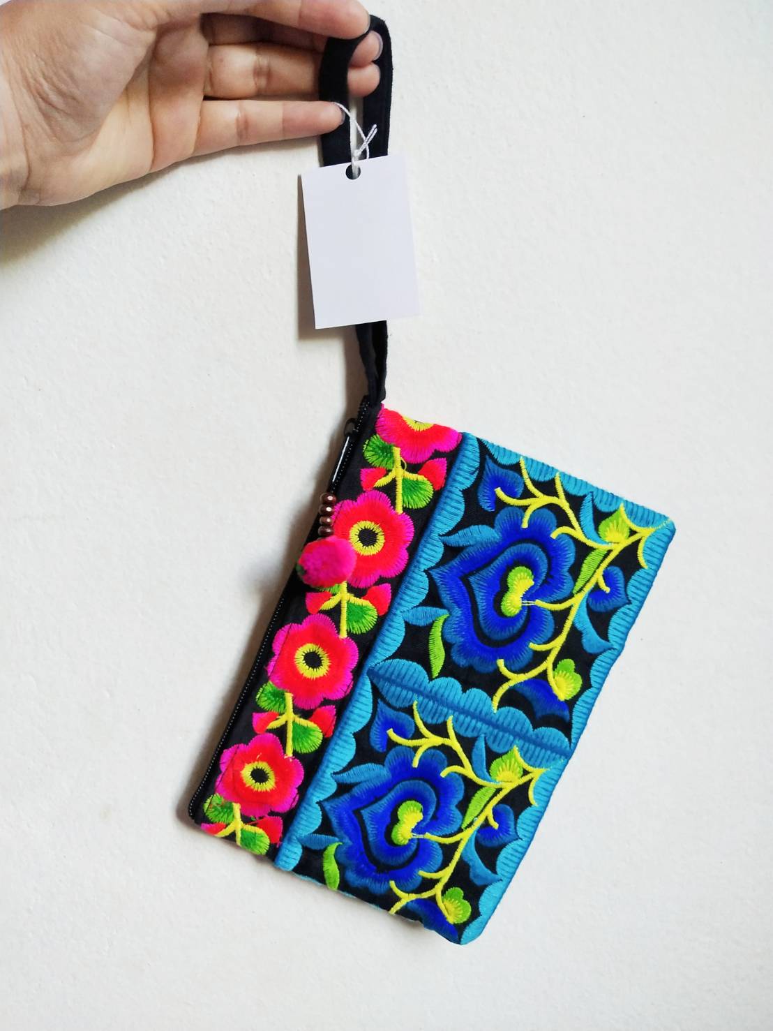 P413 กระเป๋าถือ ลายม้ง สีโทนฟ้าน้ำเงิน น่ารักมาก