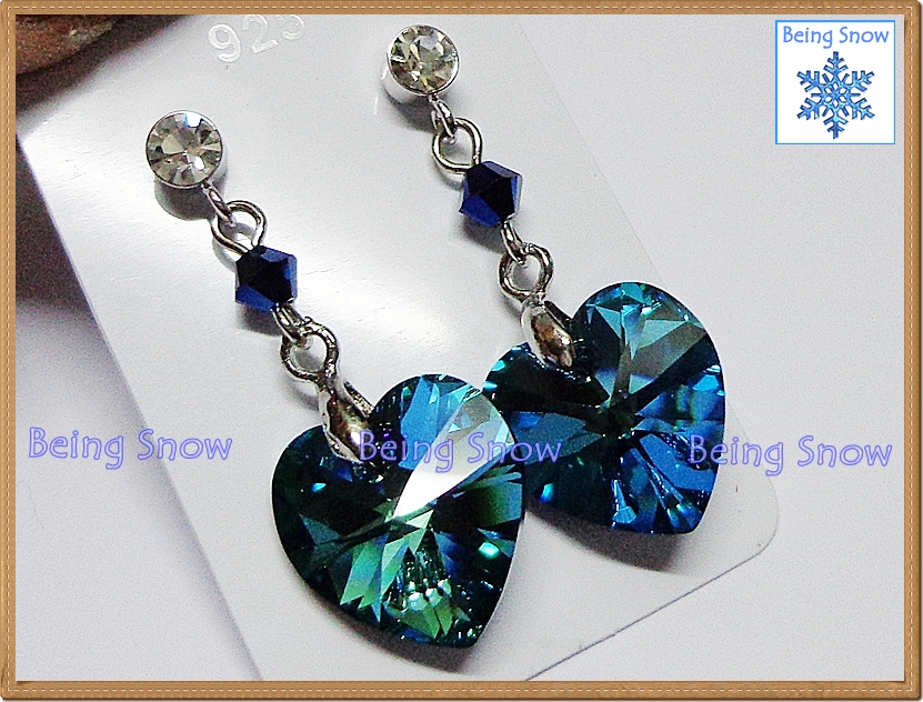ต่างหูคริสตัลหัวใจ + เม็ดแหลม สีเขียวเหลือบฟ้าเคลือบวาวพิเศษ