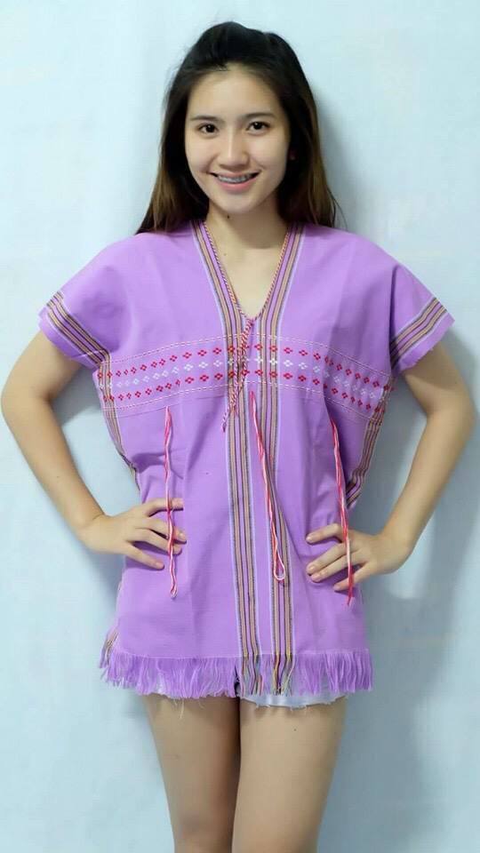 เสื้อกะเหรี่ยง งานทอมือทั้งผืน เสื้อผ้าพื้นเมือง สีสันสดใส ด้วยลายปักต่างๆแบบฉบับ เสื้อชาวเขา
