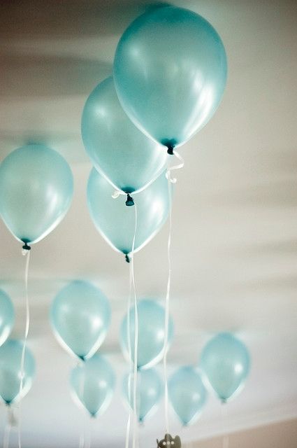 ลูกโป่งกลมเนื้อมุก สีเขียวอ่อนเทอร์ควอยซ์ ไซส์ 12 นิ้ว แพ็คละ 10 ใบ (Round Balloons Size 12" - Pearl Light Turquoise Green Color)