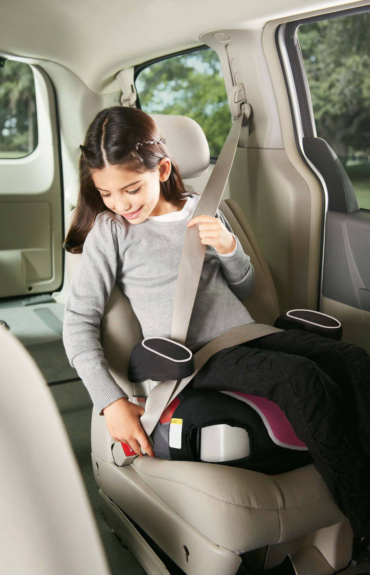 Graco Backless Turbo Booster Car Seat, Kenzie Graco Helps safely transport your