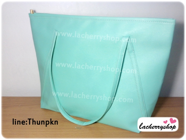 กระเป๋าแฟชั่น สีเขียวพาสเทล สะพายไหล่ มีซิปเปิดปิด เรียบหรู ((โปรโมชั่นส่งฟรี))