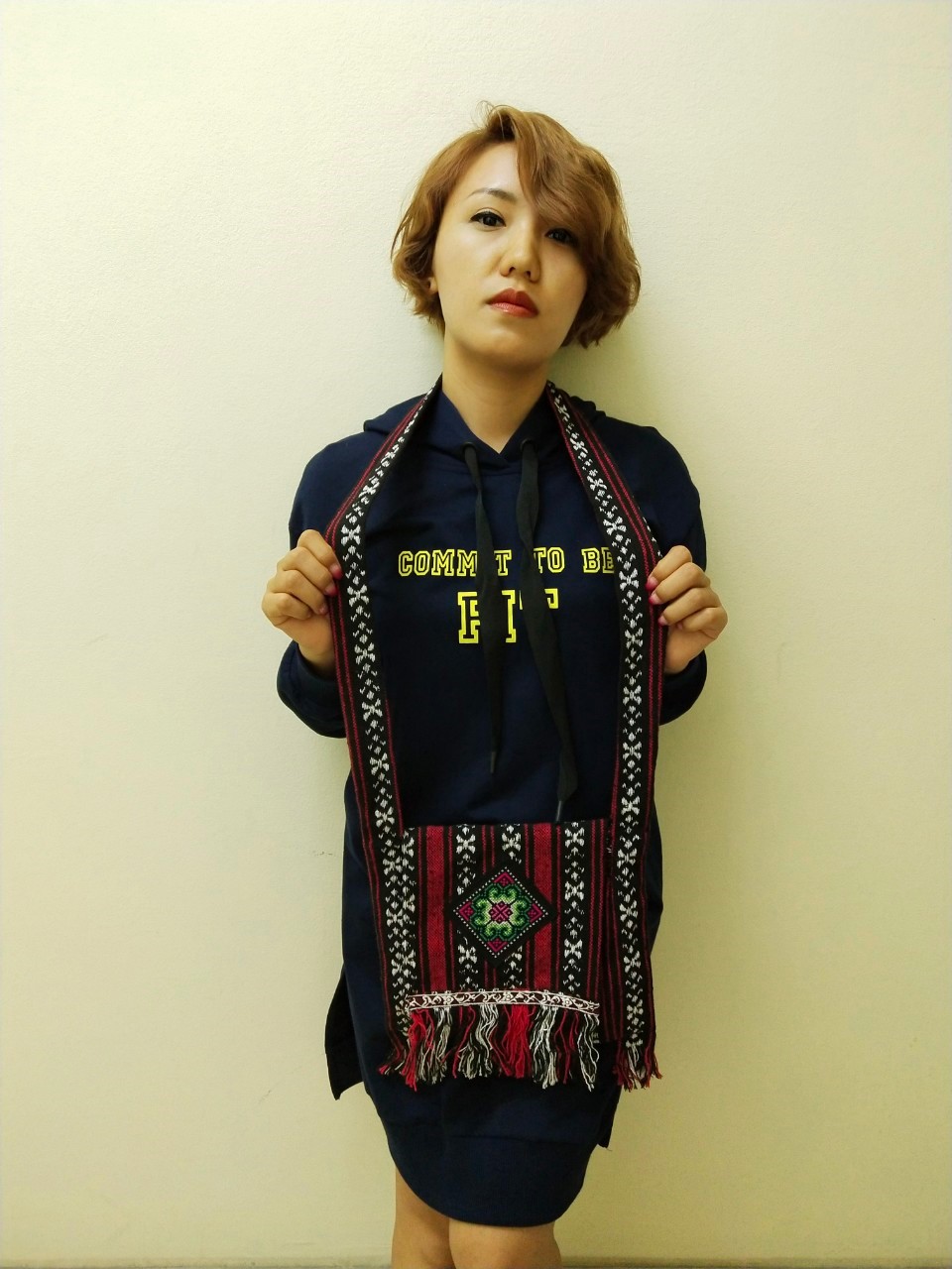 ย่ามสะพายใบเล็กน่ารัก สีแดงสวยงาม