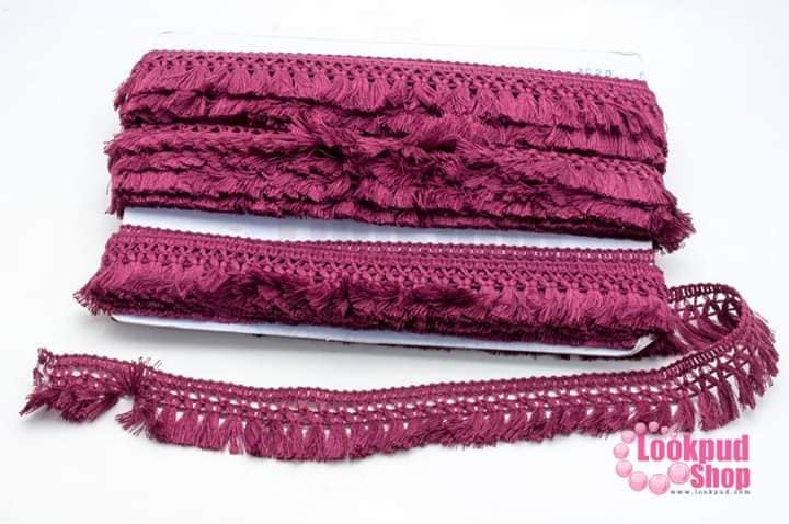 พู่ไหมเส้นยาว สีแดงเลือดนก กว้าง 3 ซม (1พับ/18หลา)