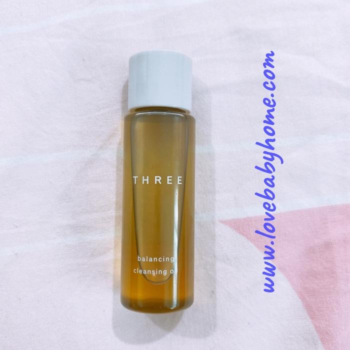 THREE Balancing Cleansing Oil N 10ML ทรี บาลานซ์ซิ่ง คลีนซิ่ง ออยล์ เอ็น ผลิตภันฑ์ทำความสะอาดผิวหน้า