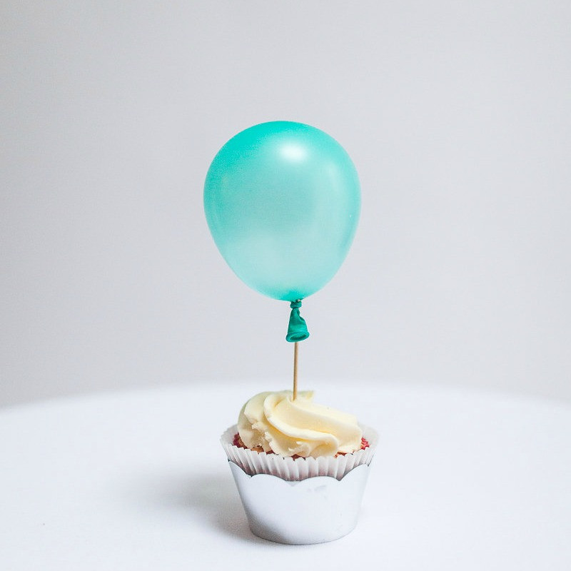 ลูกโป่งกลม เนื้อมุก สีเขียวอ่อนน้ำทะเล ไซส์ 6 นิ้ว แพ็คละ 10 ใบ (Light Green Round Balloon Size 6')