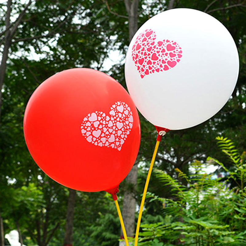 ลูกโป่งกลมนำเข้า พื้นขาว พิมพ์ลายหัวใจแดง ไซส์ 12 นิ้ว แพ็คละ 10 ใบ ( Heart Printing Balloon - White/Red Color )