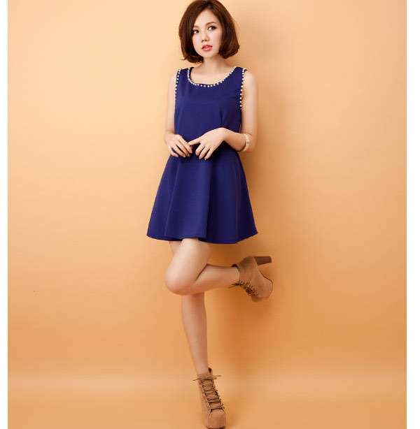 SALE//SALE (ส่งฟรี) 91PF ชุดเดรส สไตล์เกาหลี แขนกุด สีน้ำเงิน ผ้าซีฟอง มีน้ำหนักทิ้งตัว มีซับใน ปักลูกปัดไข่มุกรอบคอและแขน สินค้าคุณภาพดี แบบสวยน่ารักมากๆค่ะ