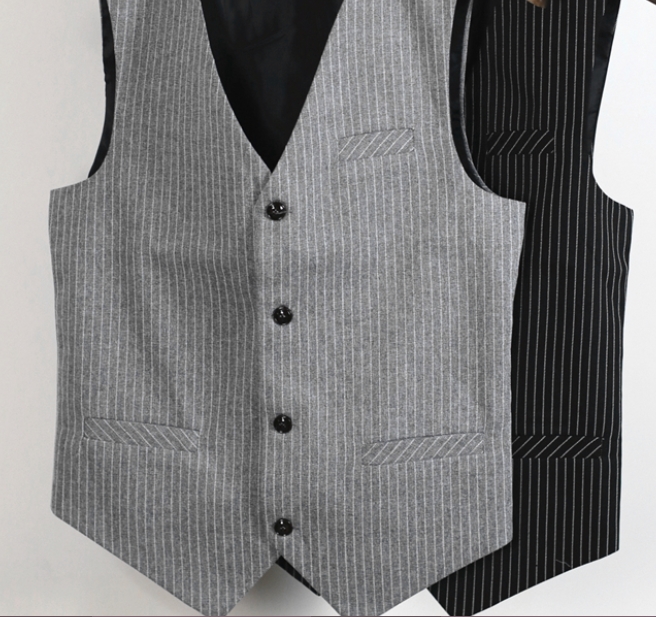 เสื้อกั๊กสูท สก็อต อังกฤษ กระดุม4เม็ด สีเทา ดำ กากี น้ำตาล ฟ้า ครีม Size เอวเสื้อNo.30 32 34 36 38 40 42