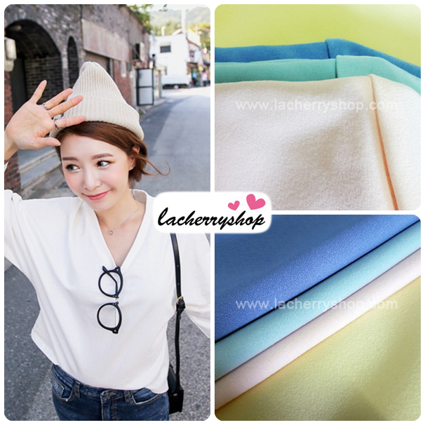 เสื้อแฟชั่นผ้าฮานาโกะ เสื้อทำงาน สีฟ้าเข้ม คอวี แขนสามส่วน แบบสวย สินค้าคุณภาพดี ราคาไม่แพง