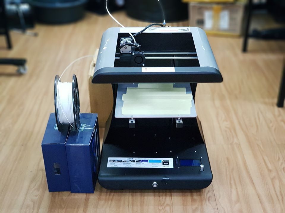 เครื่อง 3D Printer มือสอง หน้ากว้าง 20cm x 20cm