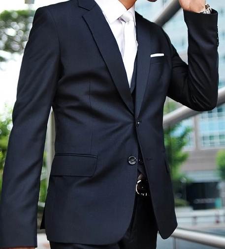 ชุดสูทงานแต่ง ชุดไปงานแต่งชาย ชุดแต่งงาน เสื้อสูท กางเกงสไตล์อังกฤษ ปกเปิดมาตรฐาน กระดุม1เม็ด 2เม็ด Size No.34 36 38 40 42 44 กากี น้ำเงินกรม ฟ้า เทาอ่อน เทาเงา ดำเงา ขาว เขียว