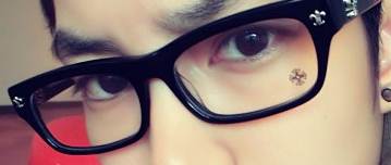 กรอบแว่นสายตาแฟชั่น เรโทร วินเทจ แต่งกรอบโครม สี ดำด้าน