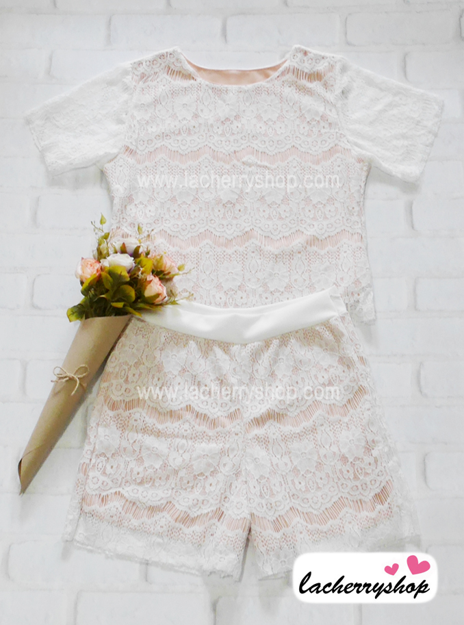 ชุดเสื้อ+กางเกง ผ้าลูกไม้ สีขาว มีซับในอย่างดี สวยหวาน สินค้าคุณภาพ ราคาไม่แพง