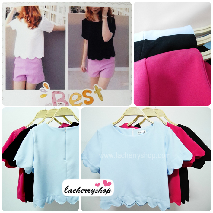 เสื้อแฟชั่น สีชมพูเข้ม ผ้าฮานาโกะ ทรงสวย แบบน่ารักๆ เป็นหยักๆช่วงเอวและแขน เนื้อผ้า อยู่ทรง ใส่สบาย ไม่ยับง่าย สินค้าคุณภาพ ราคาไม่แพง