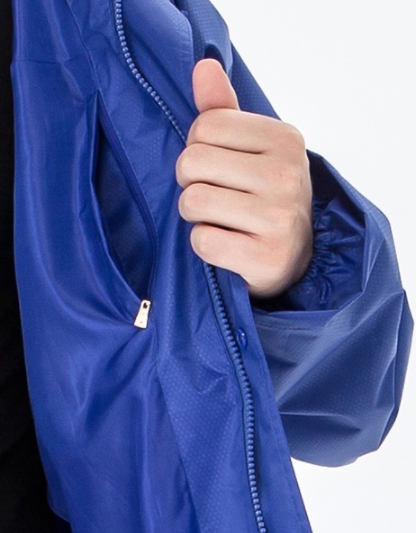 ชุดเสื้อคลุมกันฝน พร้อมหมวกใส มีฮู้ด hood ผ้าร่ม กันลม กันน้ำ Nylon แถบสีสะท้อน No.43 45 47 49 แดงสด ชมพูอ่อน ชมพูเข้ม แดง ฟ้า กรม