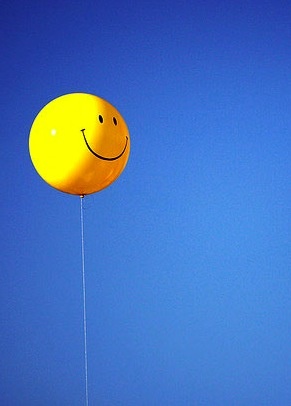 ลูกโป่งกลมจัมโบ้ไซส์ใหญ่ 36"Latex Balloon RB Yellow -Print Smily สีเหลืองพิมพ์ลายหน้ายิ้ม / Item No.TQ-28150 แบรนด์ Qualatex