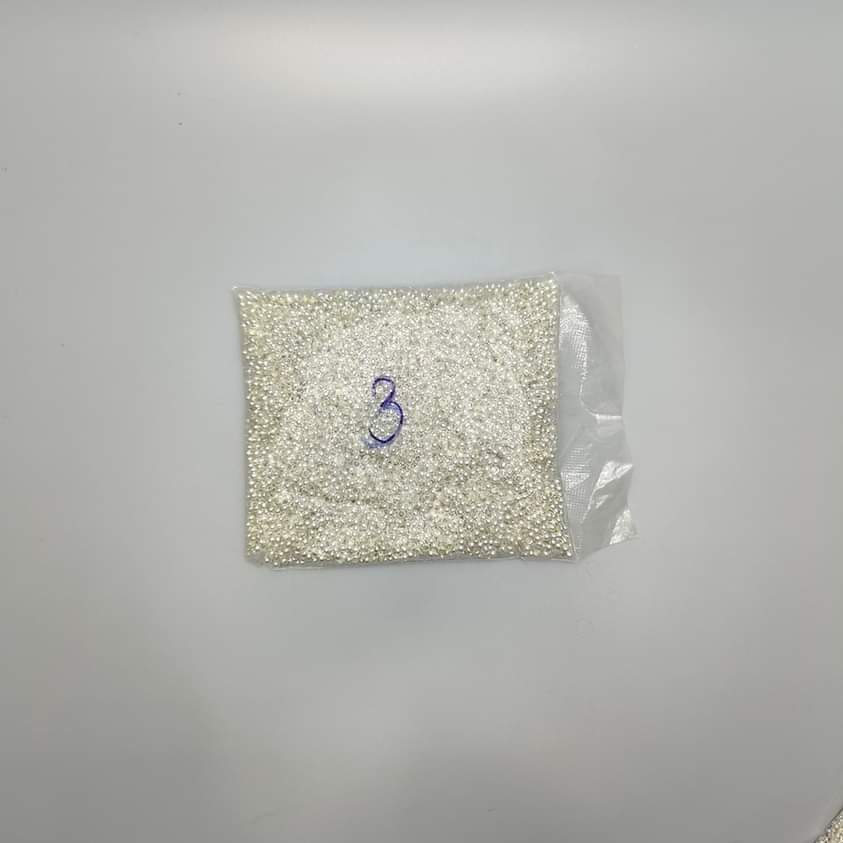 สต๊อปเปอร์กลม สีเงิน 1.5 มิล 100กรัม/800 บาท