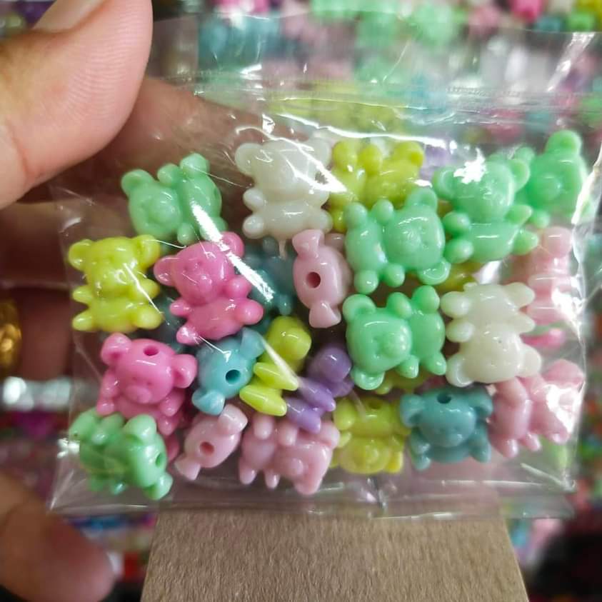 ลูกปัดแฟนซีตกแต่ง รูปหมี ถุงละ 20บาท!!