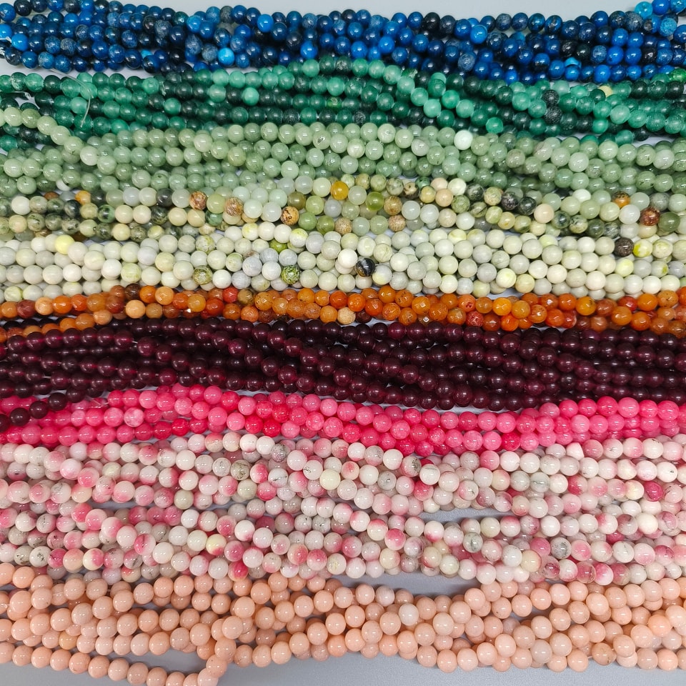 หินหยกสีน้ำผึ้ง ที่สุดของความงาม 8 มิล (50เม็ด/เส้น) 200฿