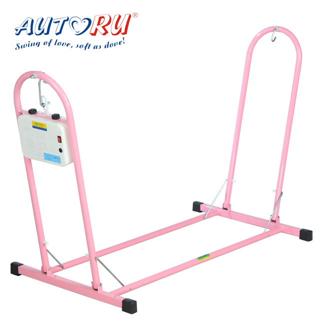 เปลไกวไฟฟ้า Autoru รุ่น Rucon เปลไกวไฟฟ้า หรือ เปลไฟฟ้า แบรนด์ Autoru เป็นแบรนด์เปลไกวไฟฟ้าน้องใหม่ที่มาแรงที่สุดในขณะนี้ ด้วยยอดจำหน่ายกว่า 500 ตัวต่อสัปดาห์ ด้วยจุดแข็งด้านราคาที่ไม่แพงจนเกินไป และการใช้งานมีความแข็งแรงทนทาน ทำให้เปลไกวอัตโนมัติ Autoru รุ่น Rucon จึงสามารถเข้าไปนั่งในหัวใจของคุณพ่อ-คุณแม่ทั่วไทยได้อย่างสบายๆ เปลไกวไฟฟ้า Ruconสามารถไกวได้ต่อเนื่องยาวนานถึง 5 ชม. สามารถรับน้ำหนักได้มากสุดถึง 16 กก และเหมาะสำหรับ เด็กแรกเกิด จนถึง 18 เดือน (0-18 เดือน) เปลไกวไฟฟ้าราคาสุดคุ้ม คุณภาพเกินราคาแบบนี้ สั่งเลย ได้ของเร็ว ส่งสินค้าทั่วประเทศ ถึงหน้าบ้านของท่านเลย !!