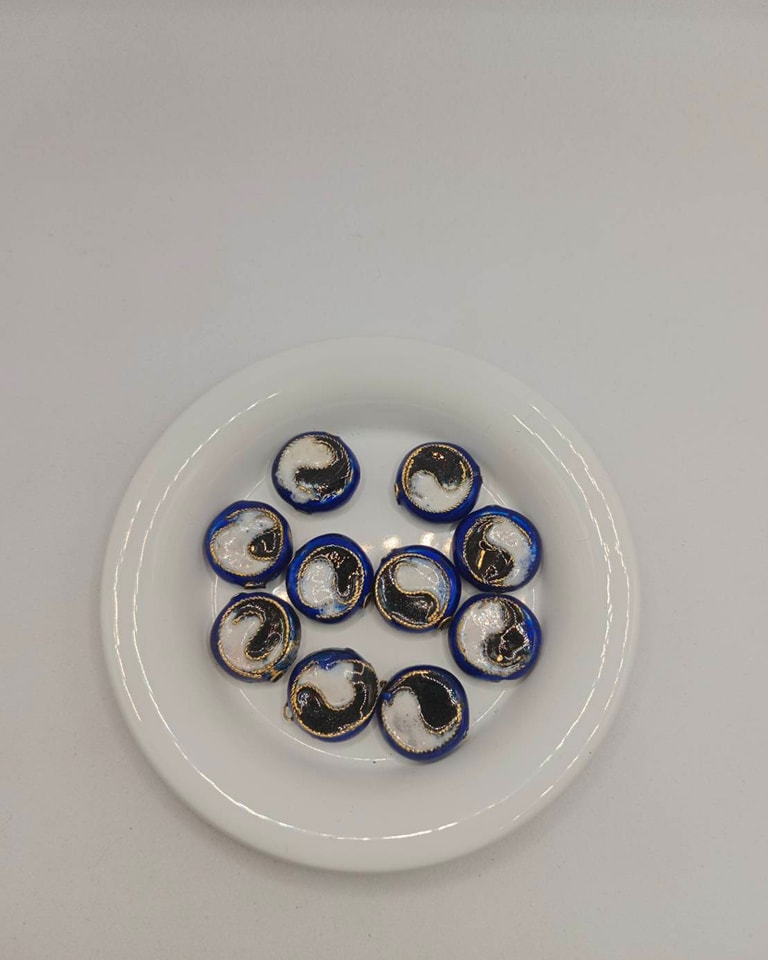 จี้กังใส ลายหยินหยางจีน ถุงละ 80 บาท