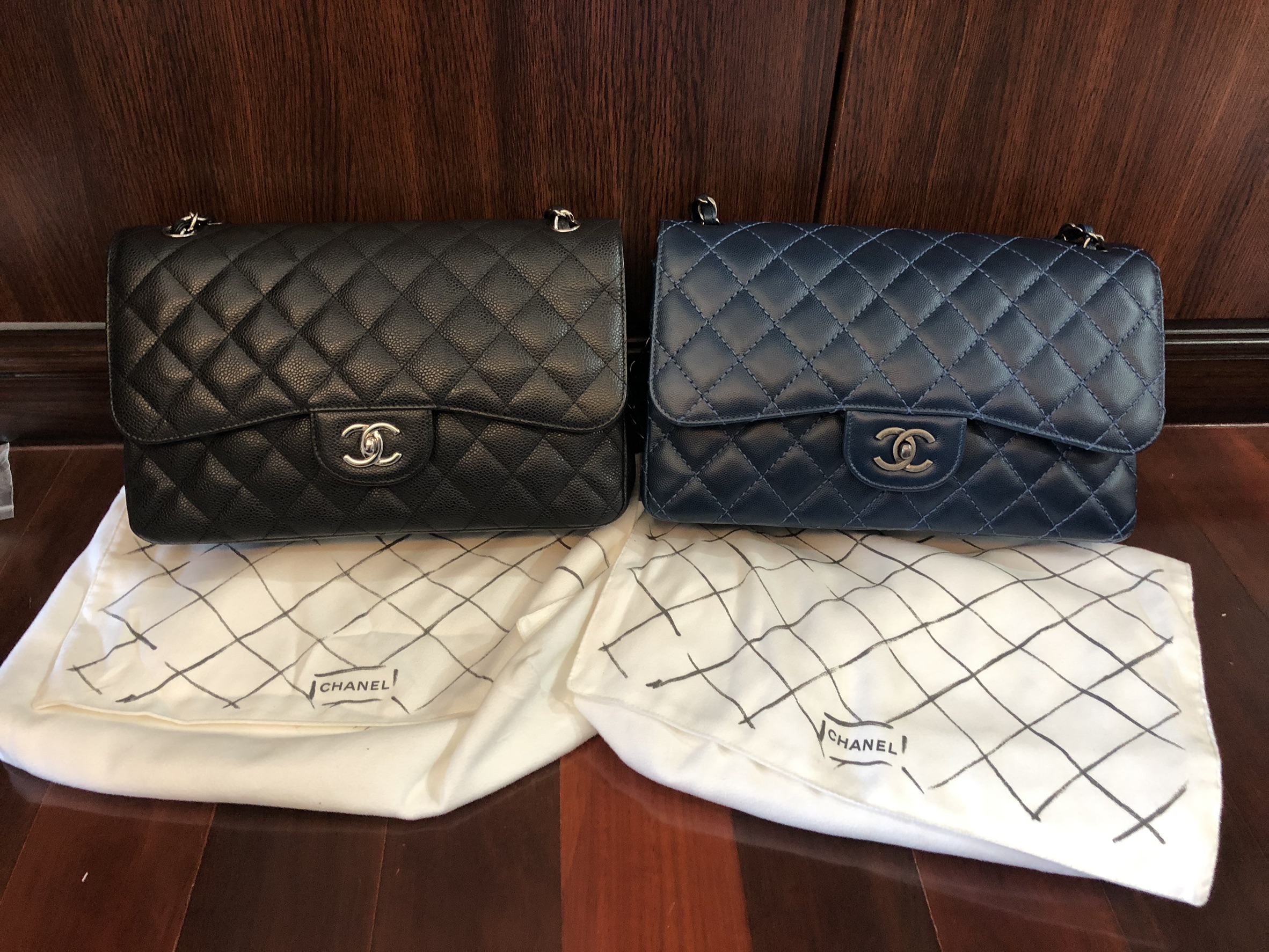 หมอน CHANEL 8นิ้ว 10 นิ้ว 12 นิ้ว