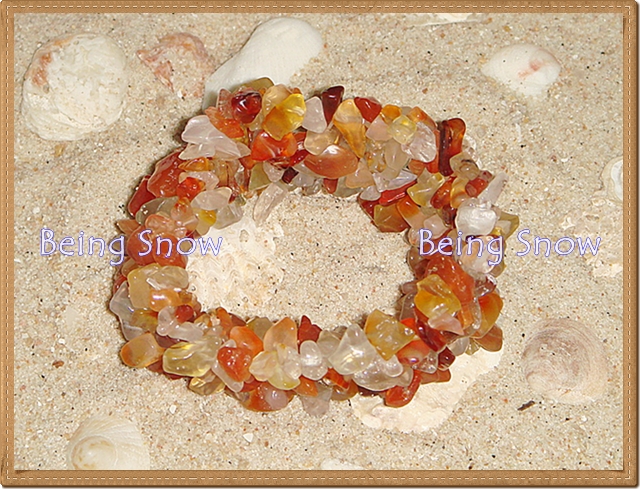 สร้อยข้อมือยางยืด - หินคาร์เนเลี่ยน