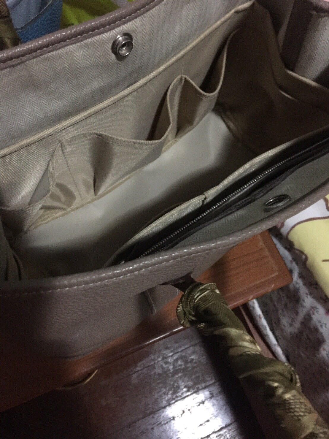 ช่องจัดระเบียบ Hermes Garden Party