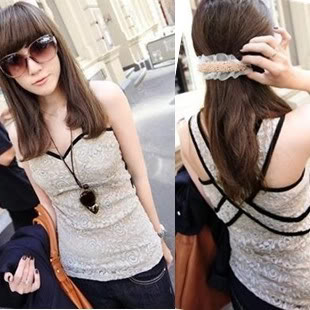 SALE//SALE (ส่งฟรี) เสื้อกล้าม ผ้าลูกไม้ สีแอพริคอต แต่งสายไขว้ด้านหลัง สุดเซ็กซี่