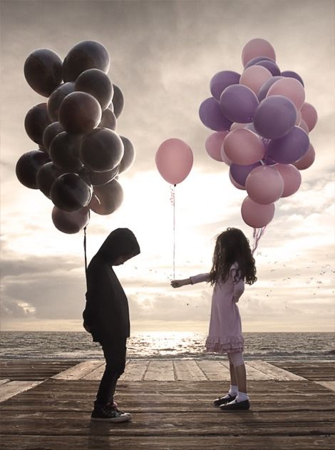 ลูกโป่งกลมเนื้อธรรมดา สีดำ ไซส์ 10 นิ้ว แพ็คละ 10 ใบ (Round Balloons 10"- Standard Black Color )