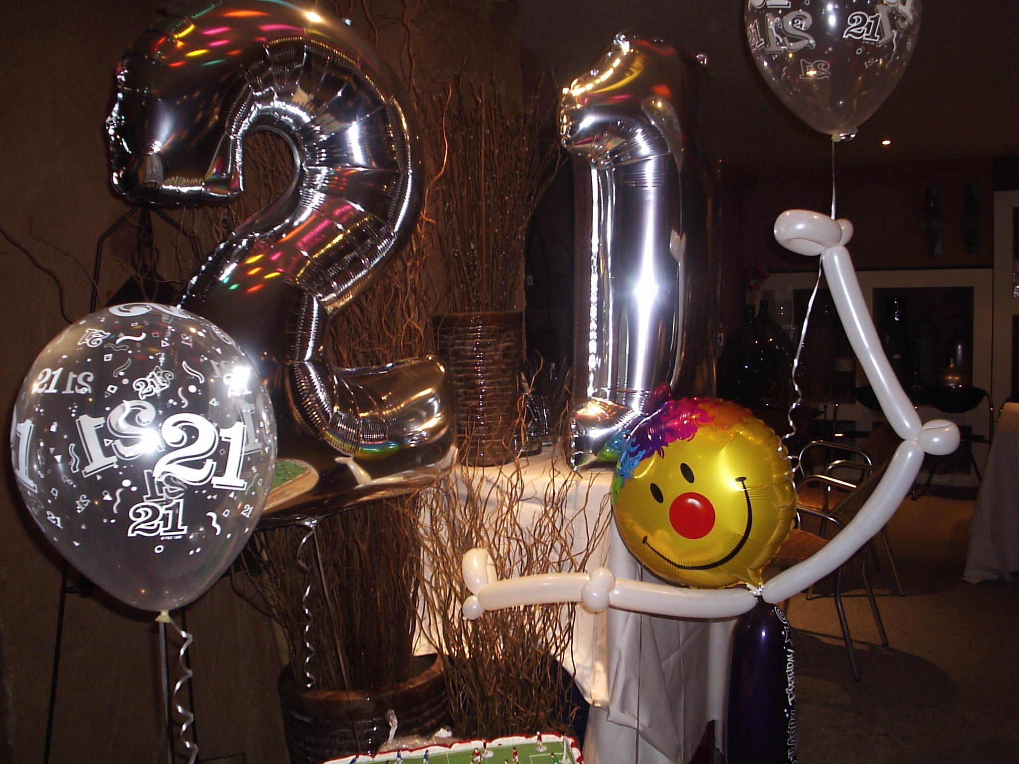 ลูกโป่งฟอยล์ รูปตัวเลข 5 สีทอง ไซส์จัมโบ้ 40 นิ้ว - Number 5 Shape Foil Balloon Size 40" Gold Color