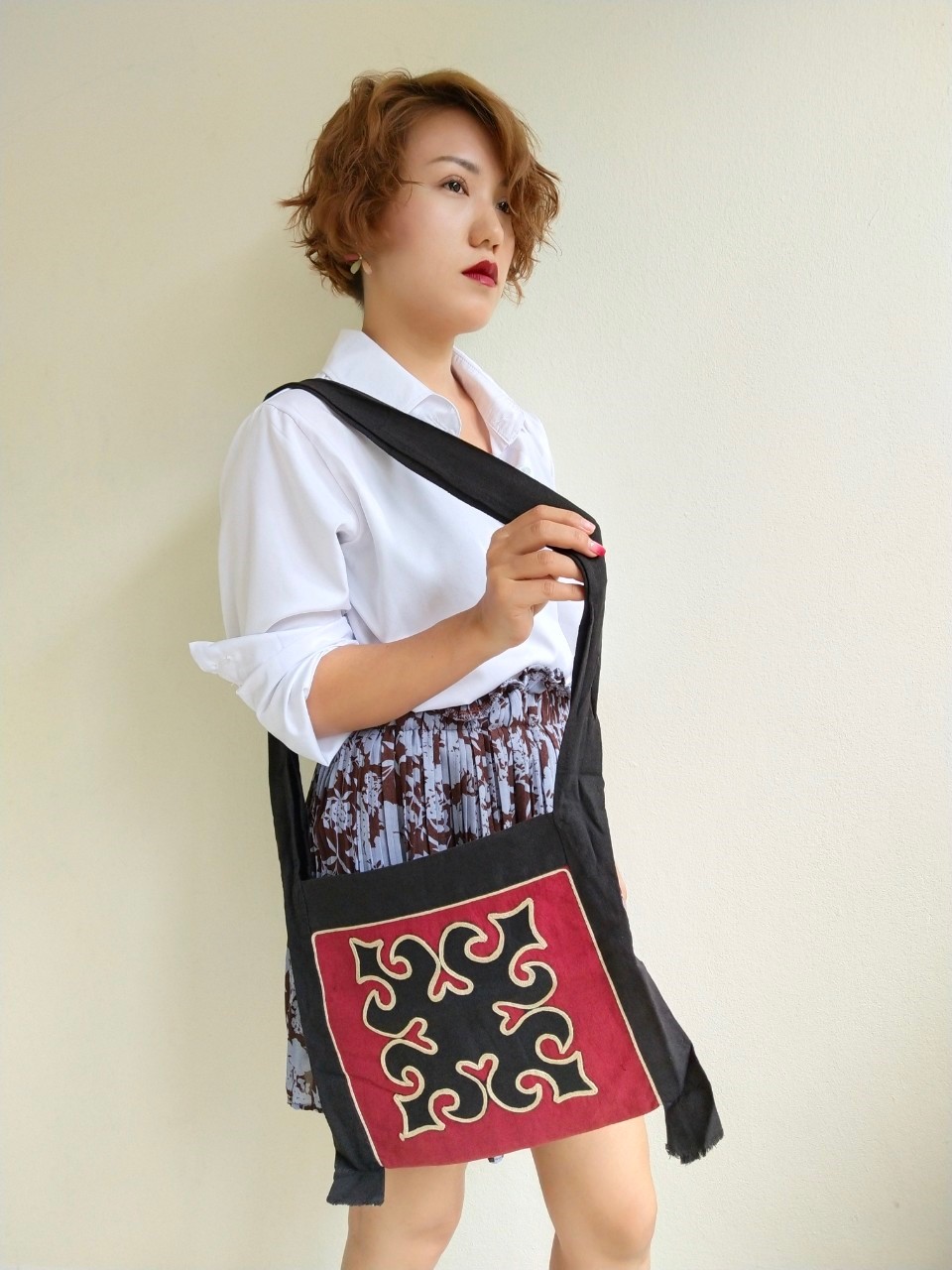 ย่ามสะพาย ลายดอก มีลายสองด้าน