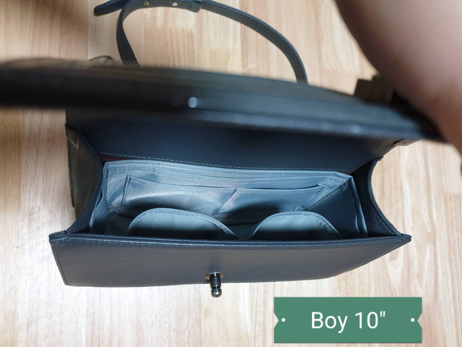 ช่องจัดระเบียบกระเป๋า BOYY