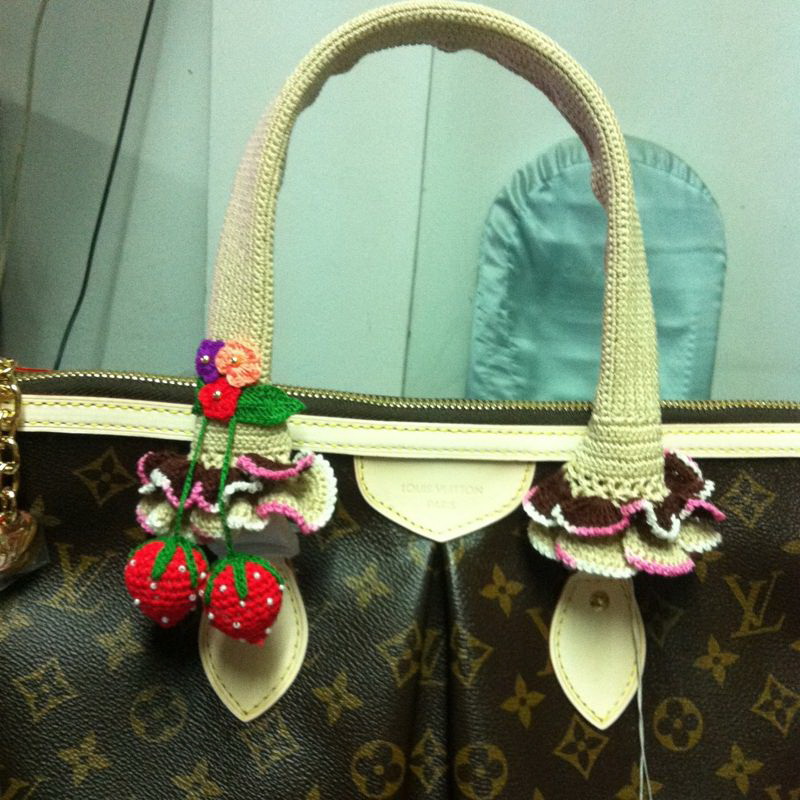 หูถัก LV Palemo PM, GM